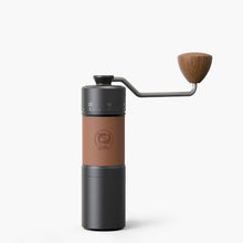 Cargar imagen en el visor de la galería, Molino Exterior Manual Coffee Grinder Marca Icafilas