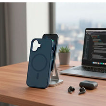 Cargar imagen en el visor de la galería, Estuche Funda Urban Soft case Para Iphone 17