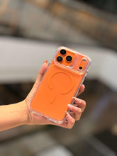 Cargar imagen en el visor de la galería, Estuche Space Color Magsafe Carga Inalambrica Compatible Iphone 17pro Max clear