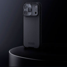 Cargar imagen en el visor de la galería, Estuche Nillkin CamShield Pro con protector camara Para Iphone 17 pro max