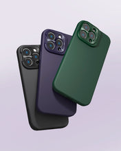 Cargar imagen en el visor de la galería, Estuche Nillkin Lens Wing Case iPhone 15 Pro Max