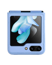Cargar imagen en el visor de la galería, Estuche Nillkin QIN Leather Case Samsung Galaxy Z Flip5