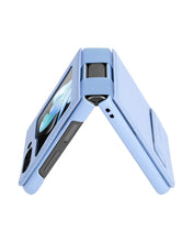 Cargar imagen en el visor de la galería, Estuche Nillkin QIN Leather Case Samsung Galaxy Z Flip5