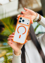 Cargar imagen en el visor de la galería, Estuche NY Combat Compatible Con iPhone 17 Pro Max