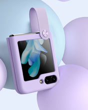 Cargar imagen en el visor de la galería, Estuche Nillkin Finger Strap Liquid Silicone Samsung Z Flip5