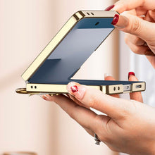 Cargar imagen en el visor de la galería, Estuche GKK Phantom Anillo De lujo para Samsung Z Flip7
