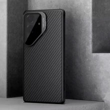 Cargar imagen en el visor de la galería, Funda Nillkin carboprop con Magsafe compatible con Samsung S26 Ultra
