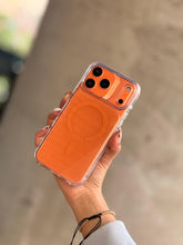 Cargar imagen en el visor de la galería, Estuche Space Color Magsafe Carga Inalambrica Compatible Iphone 17pro Max  clear

