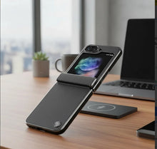Cargar imagen en el visor de la galería, Estuche Nillkin camshield Flip leather Para Samsung Z Flip6

