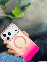 Cargar imagen en el visor de la galería, Estuche Funda ColorTech Degrade MagSafe para Iphone 17 pro max
